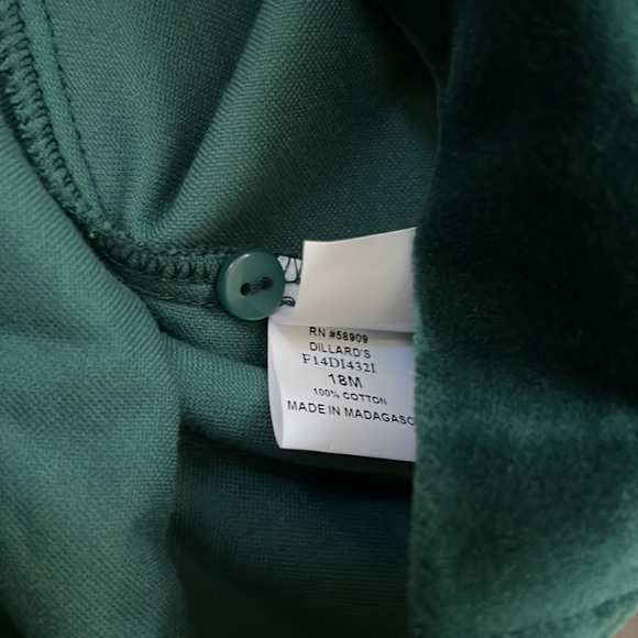 Edgehill Collection Velvet Dress With Lace - Picture 7 of 9